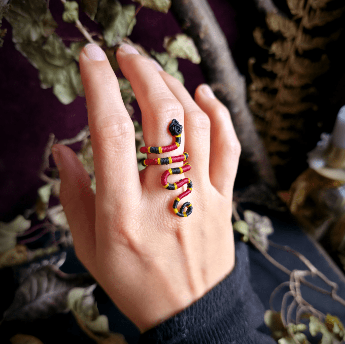 Bague Serpent Corail