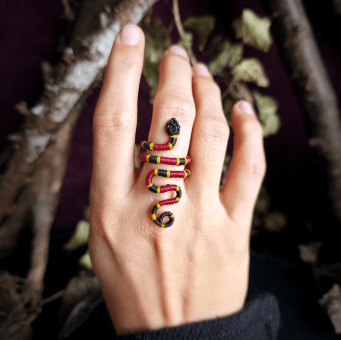 Bague Serpent Corail
