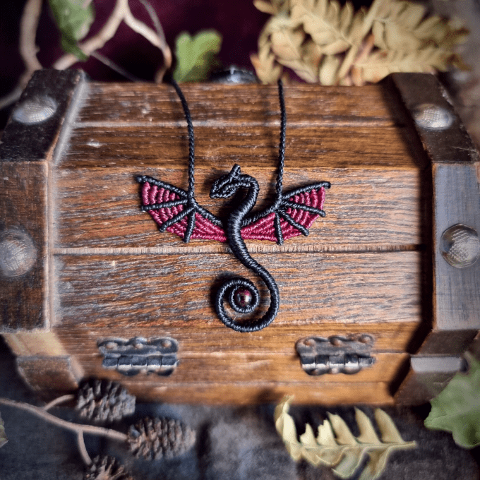 Talisman dragon "Rosa"